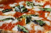 Pizza Libretto Offers Free Pizza to American Election Refugees